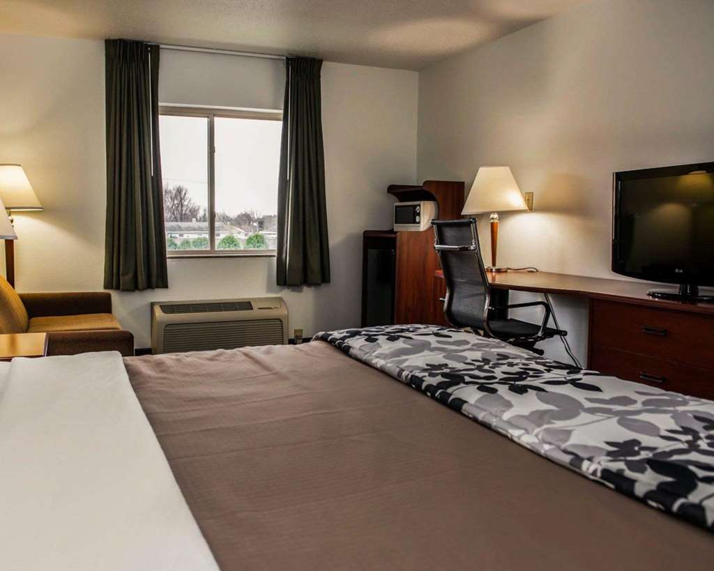 Sleep Inn South Bend Airport Room photo