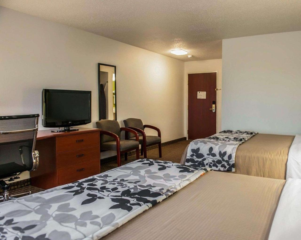 Sleep Inn South Bend Airport Exterior photo
